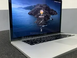 New Laptop Apple MacBook Pro 8GB Intel Core I7 SSD 256GB