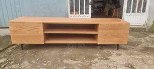 Photo - 1.60 Tv Stand