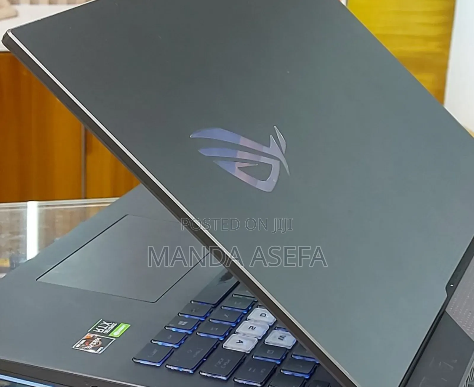 New Laptop Asus ROG Strix G15 16GB AMD Ryzen 7 SSD 1T