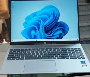 New Laptop HP Pavilion 15 16GB Intel Core Ultra 5 SSD 1T