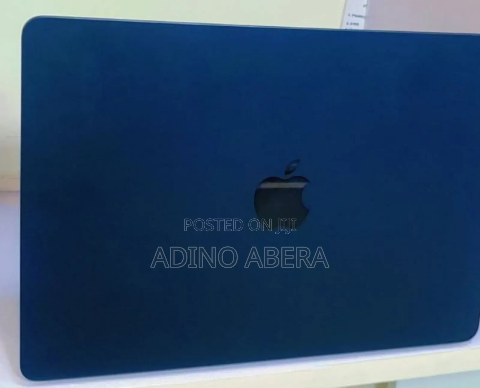 New Laptop Apple MacBook 8GB Apple M2 SSD 256GB