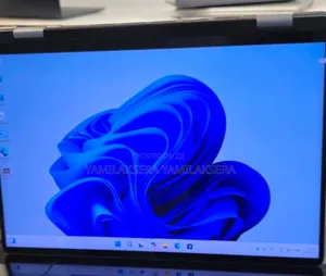 Photo - New Laptop Dell Inspiron 16 7630 16GB Intel Core Ultra 7 SSD 1T