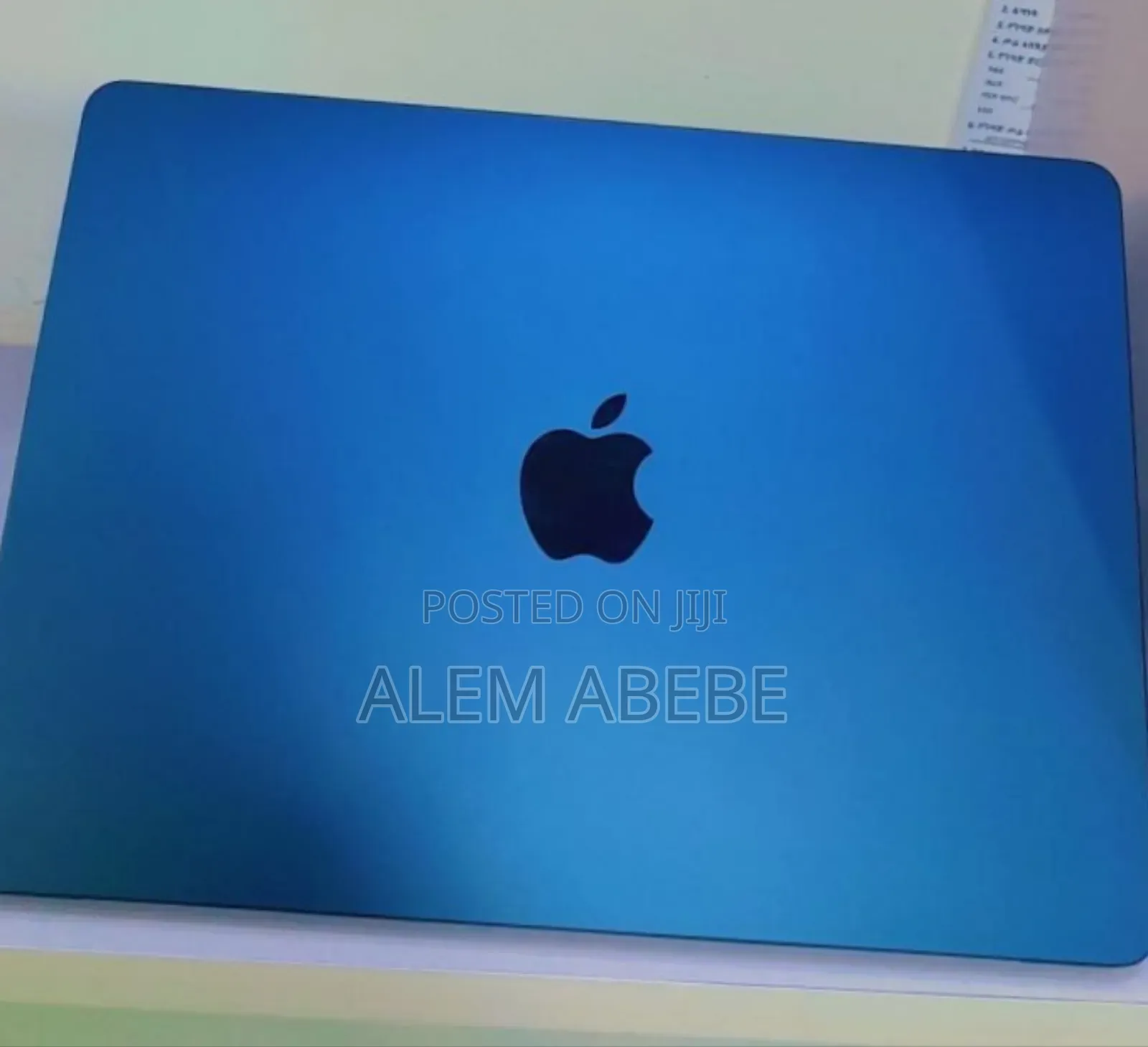 New Laptop Apple MacBook Air 2022 M2 8GB Apple M2 SSD 512GB