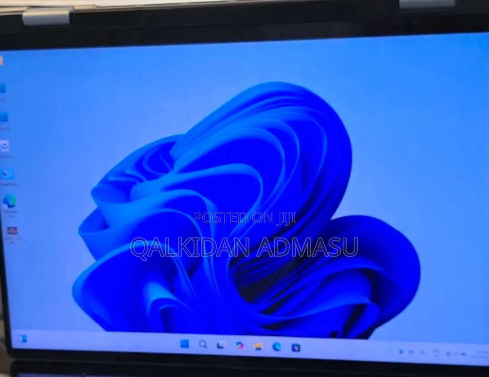 New Laptop Dell 16GB Intel Core Ultra 7 SSD 1T