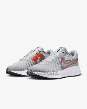 19,000 Birr
Nike Run Defy
Road Running Shoes 
 Original