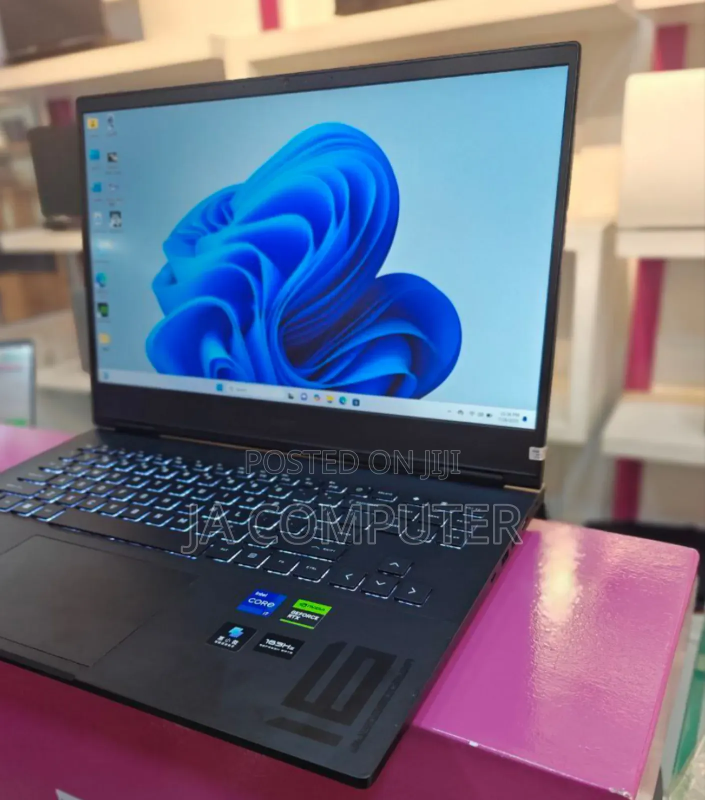 New Laptop HP Omen 17 32GB Intel Core I7 SSD 1T