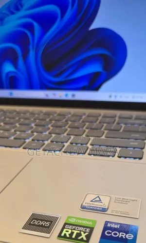 New Laptop Dell Inspiron 15 16GB Intel Core I7 SSD 512GB