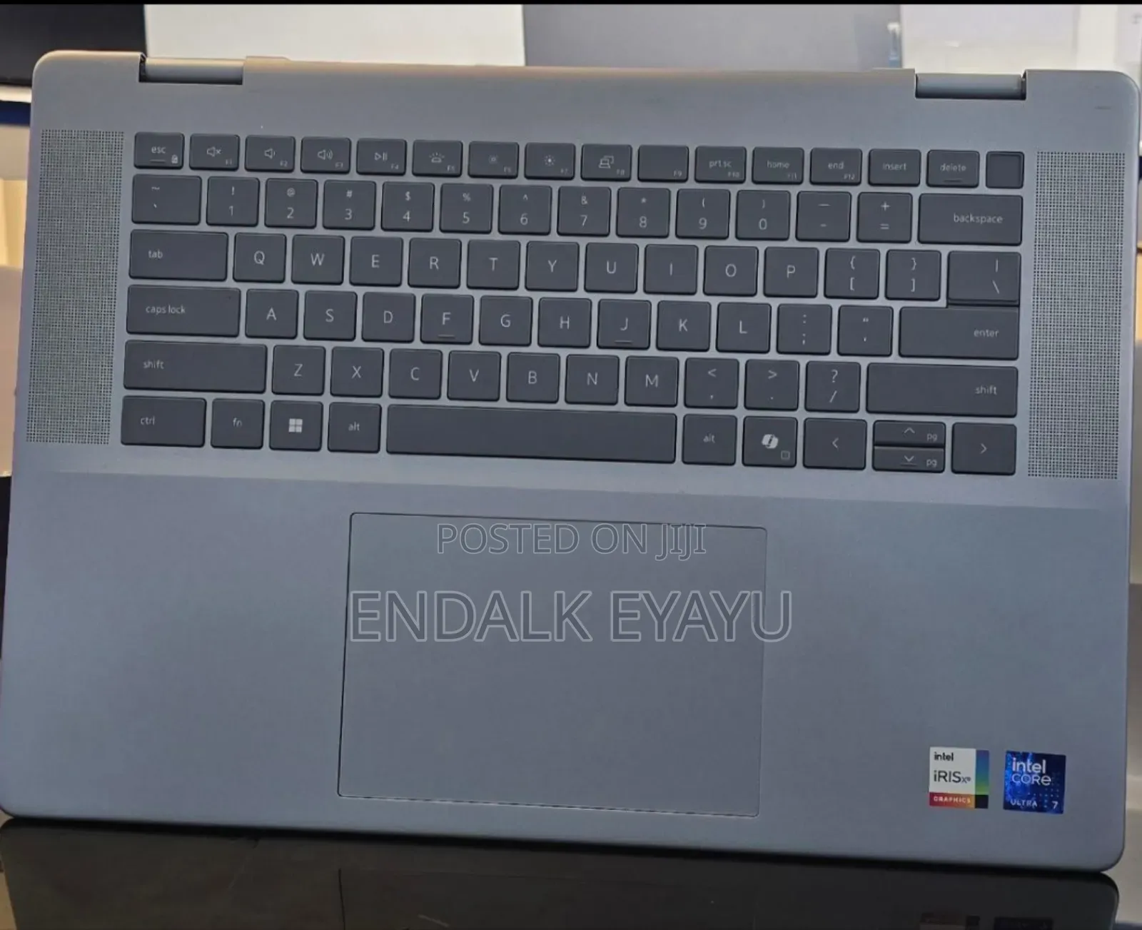 New Laptop Dell Inspiron 16 5620 16GB Intel Core Ultra 7 SSD 1T