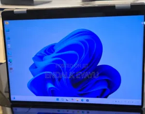 New Laptop Dell Inspiron 16 5620 16GB Intel Core Ultra 7 SSD 1T