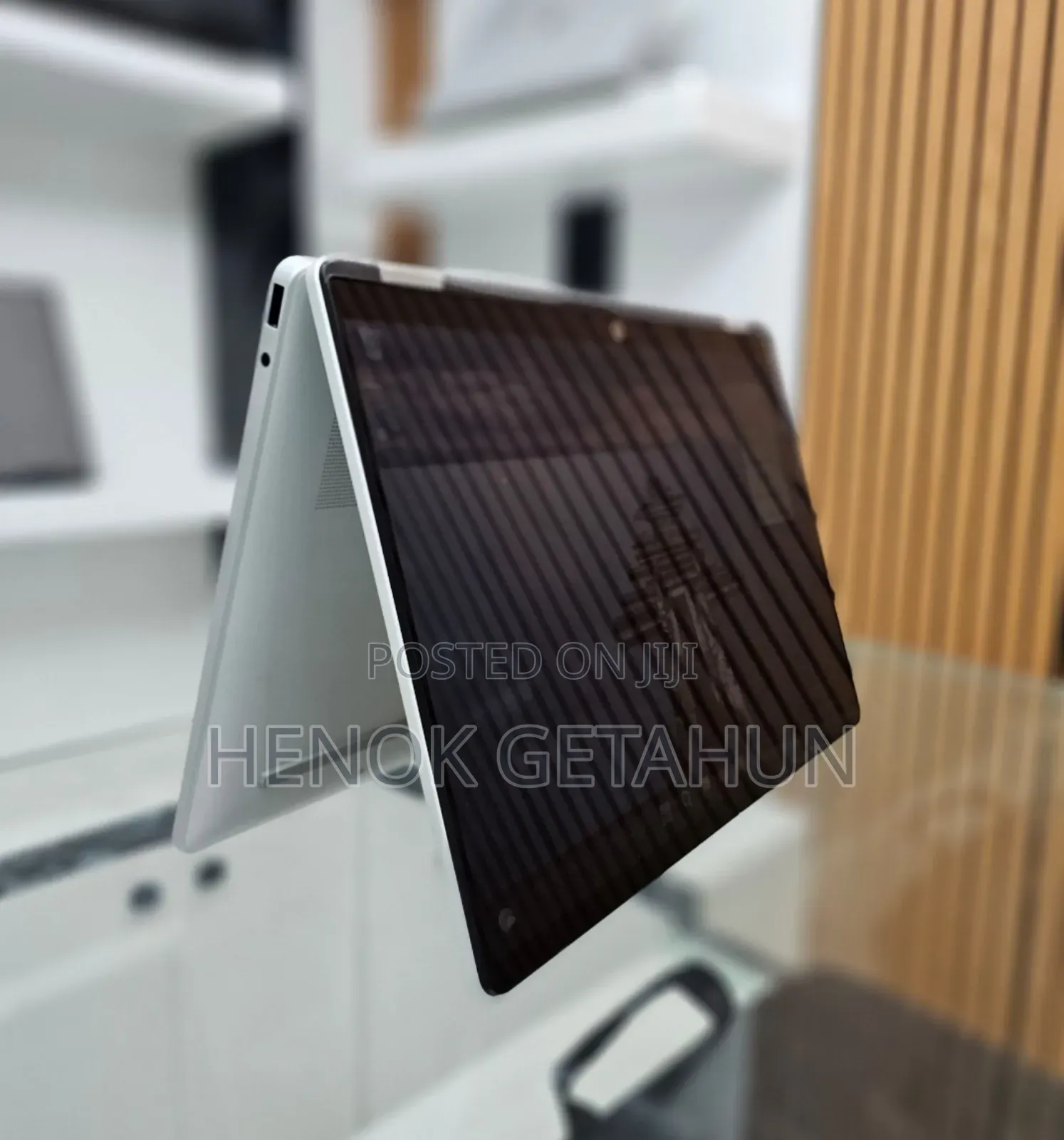 New Laptop HP OmniBook 5 14" 16GB Intel Core I7 SSD 512GB