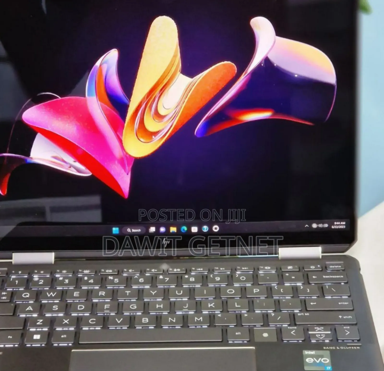 New Laptop HP Spectra 13 16GB Intel Core i7 SSD 512GB