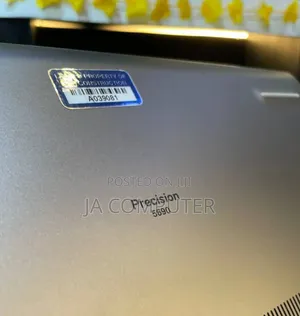 New Laptop Dell Precision 5690 32GB Intel Core Ultra 7 SSD 1T