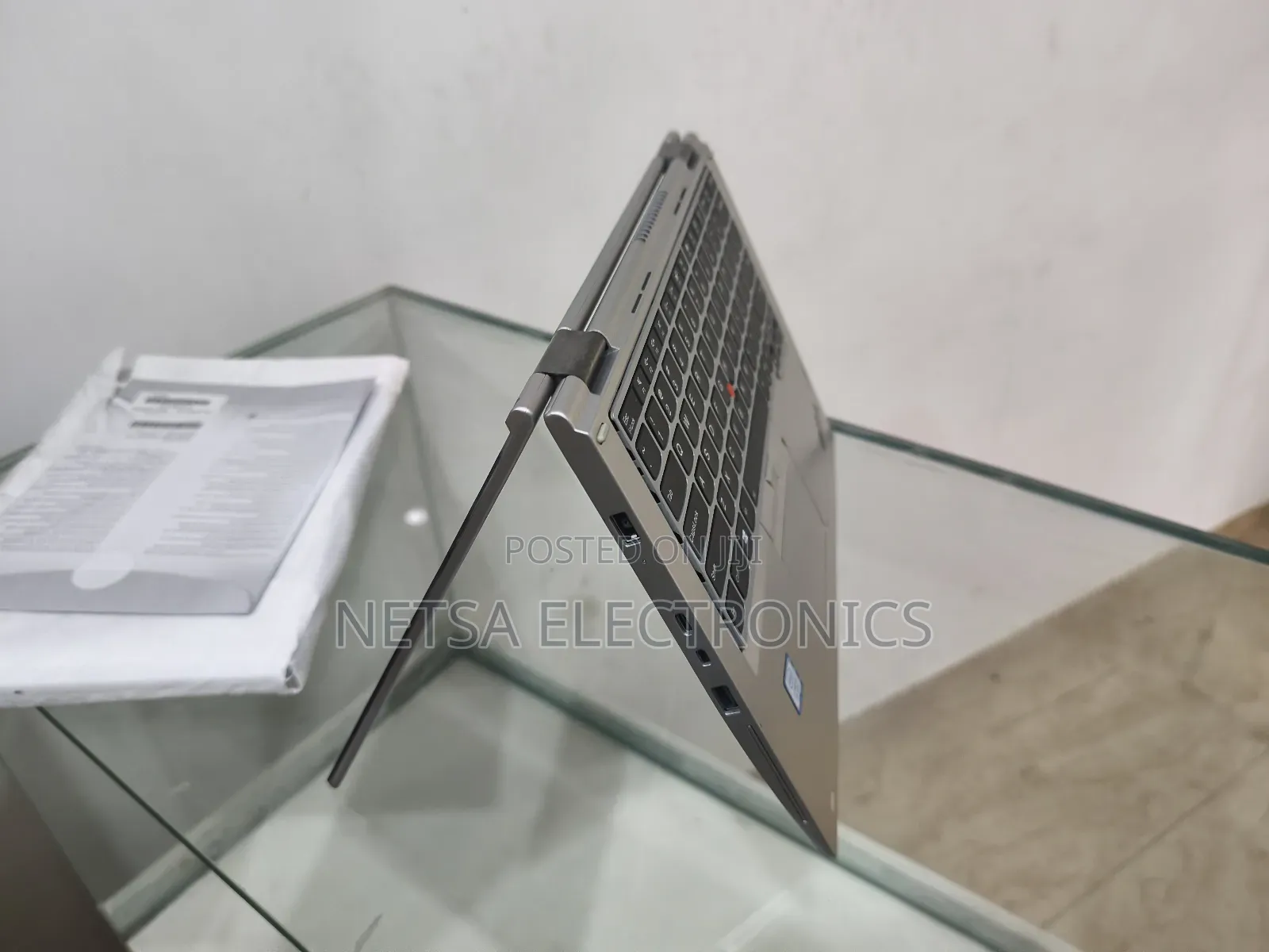 New Laptop Lenovo ThinkPad Yoga 16GB Intel Core I5 SSD 512GB