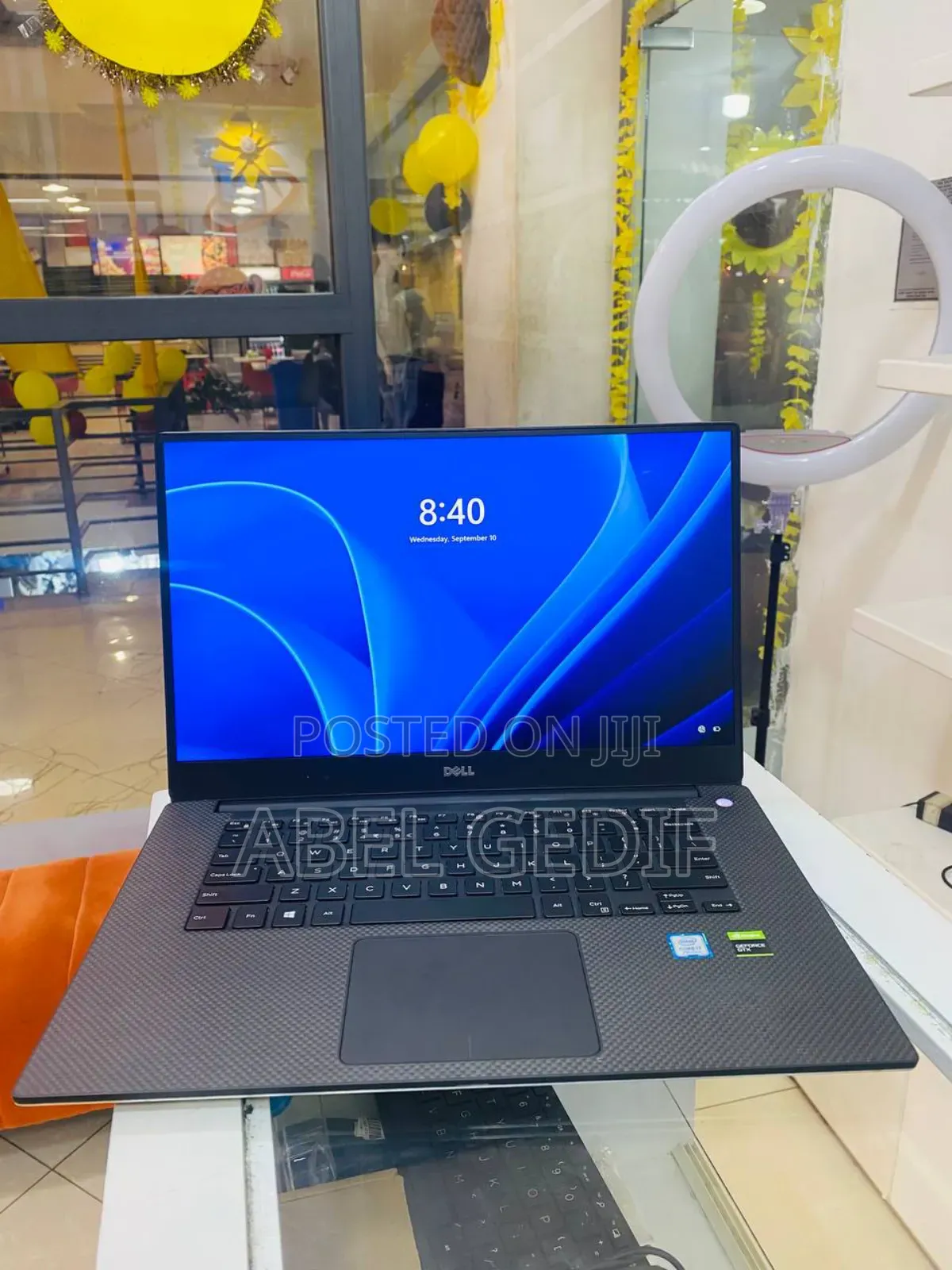 New Laptop Dell XPS 15 16GB Intel Core I7 SSD 512GB