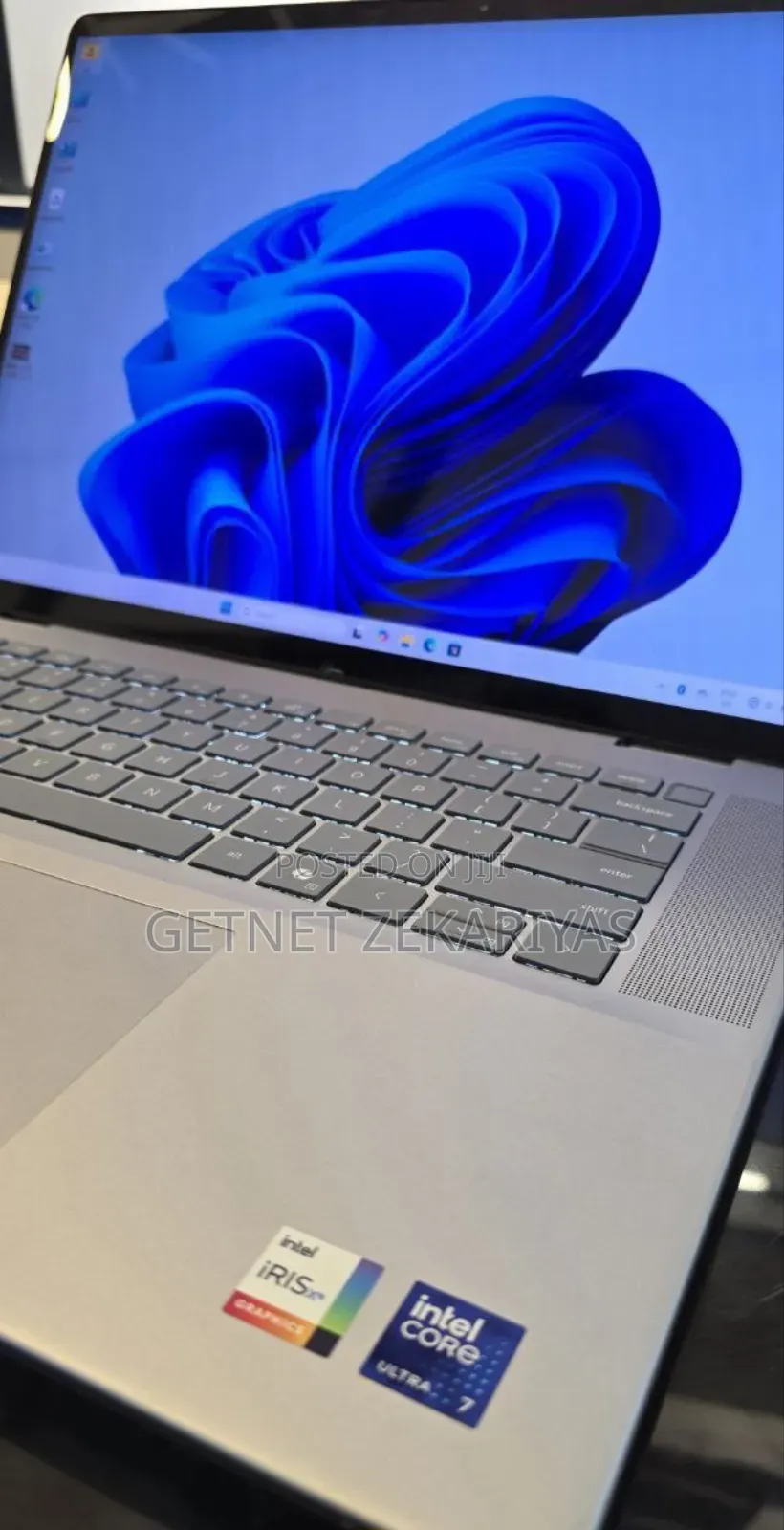 New Laptop Dell Inspiron 15 16GB Intel Core Ultra 7 SSD 1T