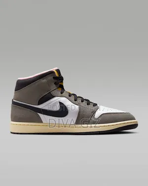 35,500 Birr Original Air Jordan 1 Mid Se Original Shoes Only
