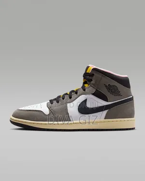 35,500 Birr Original Air Jordan 1 Mid Se Original Shoes Only