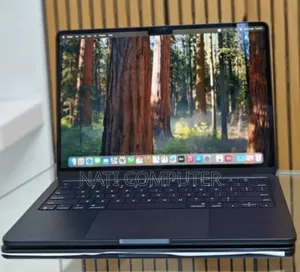Photo - New Laptop Apple MacBook Pro 2019 16GB Intel Core I7 SSD 256GB