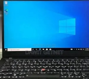 Photo - New Laptop Lenovo ThinkPad Yoga 370 8GB Intel Core I5 SSD 512GB