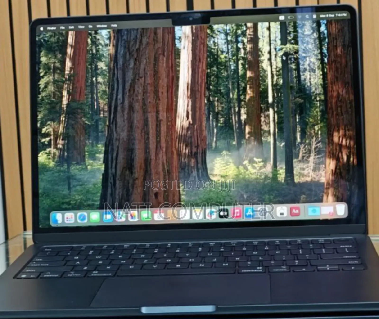 New Laptop Apple MacBook Pro 2019 16GB Intel Core I7 SSD 256GB