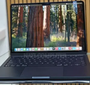 New Laptop Apple MacBook Pro 2019 16GB Intel Core I7 SSD 256GB
