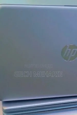 Photo - New Laptop HP EliteBook 840 8GB Intel Core I7 SSD 256GB