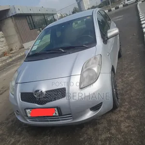 Photo - Toyota Yaris 1.0 VVT-i 2007 Silver