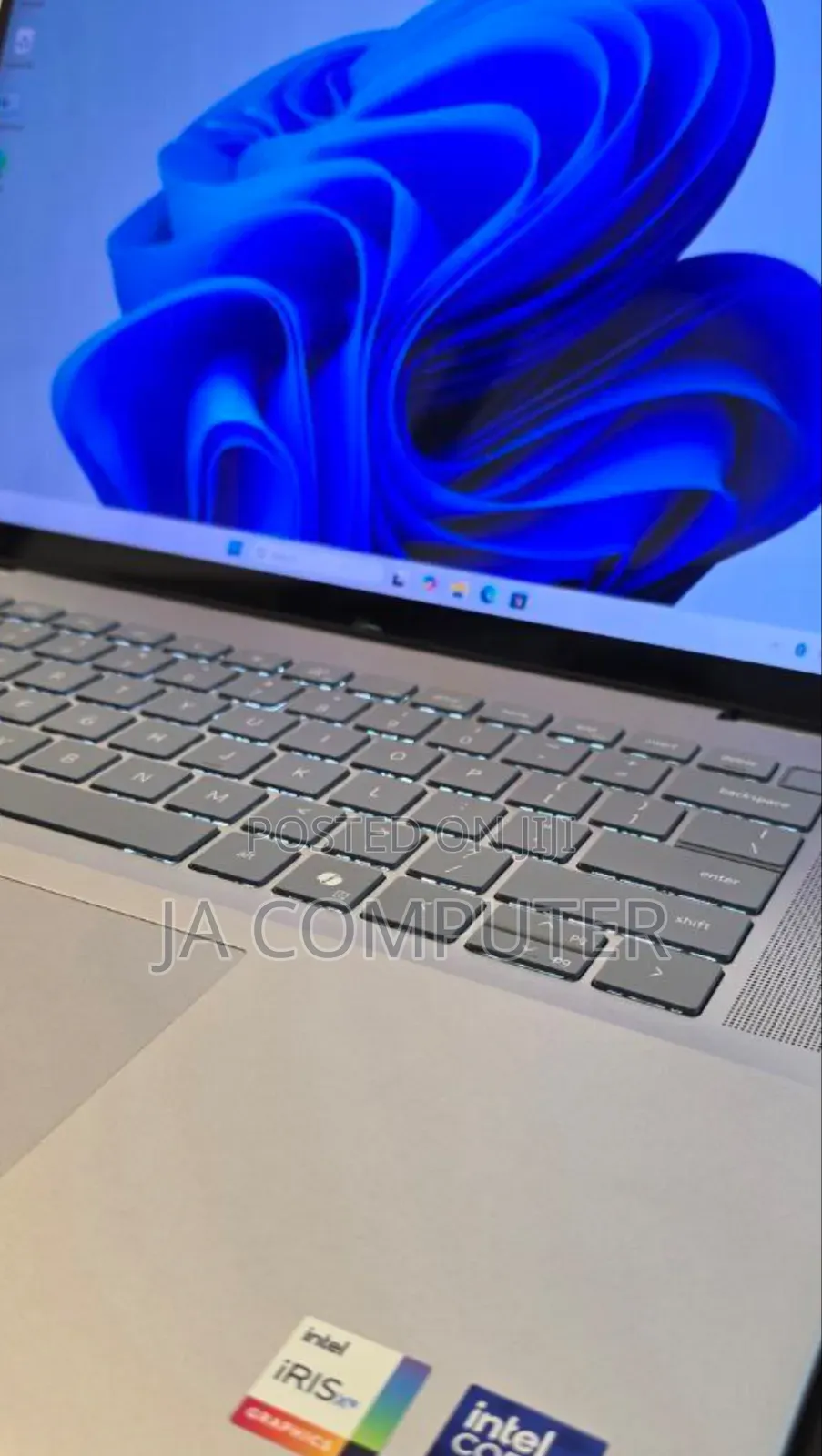 New Laptop Dell Inspiron 16 7630 16GB Intel Core Ultra 7 SSD 1T