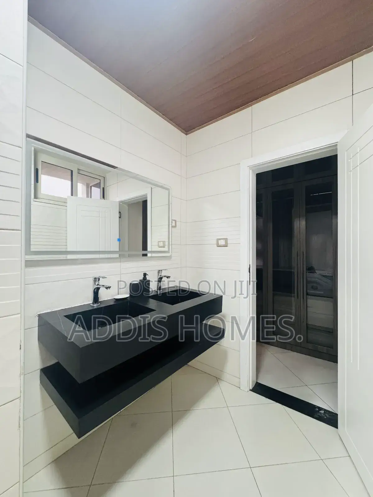 Furnished 4bdrm Duplex in Bole for rent