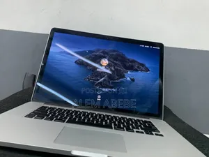 New Laptop Apple MacBook Pro 2013 8GB Intel Core i7 SSD 256GB
