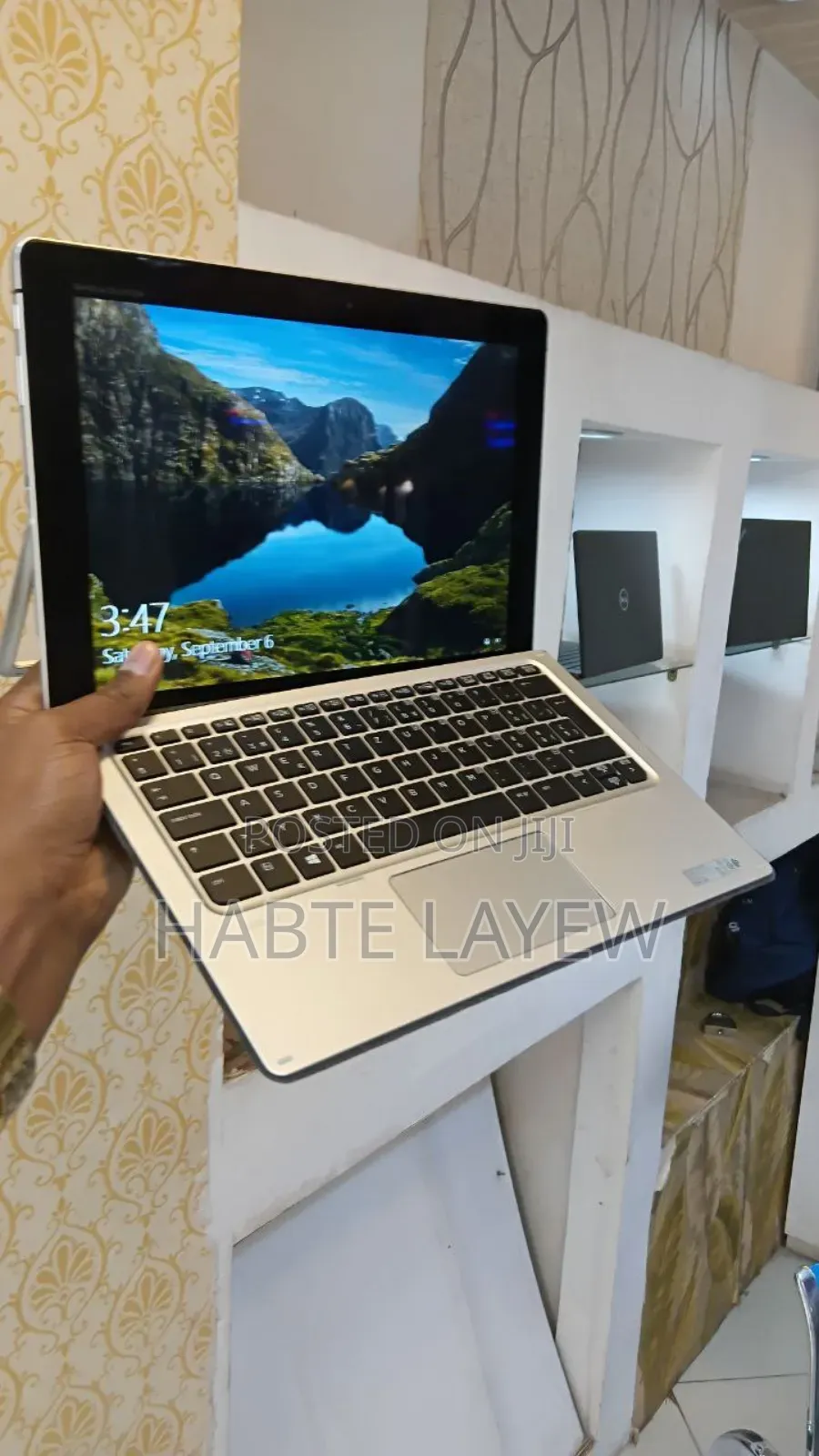 New Laptop HP EliteBook 840 8GB Intel Core M2 SSD 256GB