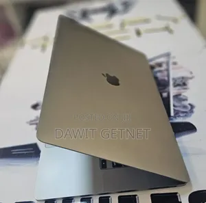 New Laptop Apple MacBook Pro 2019 16GB Intel Core I7 SSD 512GB
