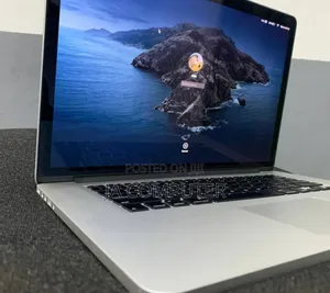 New Laptop Apple MacBook Pro 2013 8GB Intel Core I7 SSD 256GB