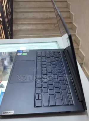 Photo - New Laptop Lenovo Yoga 11e 16GB Intel Core I7 SSD 512GB