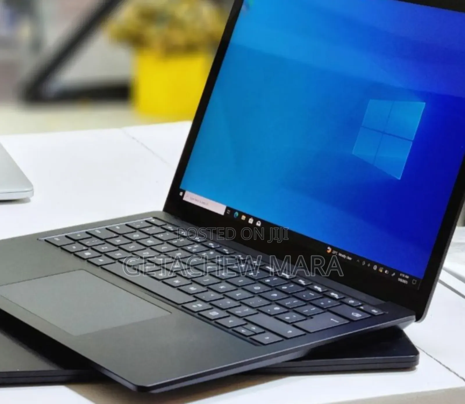 New Laptop Apple MacBook Pro M1 16GB Intel Core I5 SSD 512GB