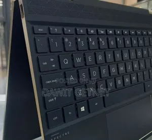 New Laptop HP Spectra 13 16GB Intel Core I7 SSD 512GB