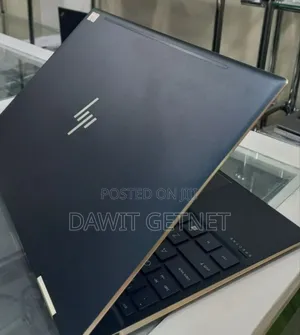 New Laptop HP Spectra 13 16GB Intel Core I7 SSD 512GB