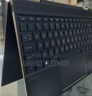 New Laptop HP Spectra 13 16GB Intel Core I7 SSD 512GB