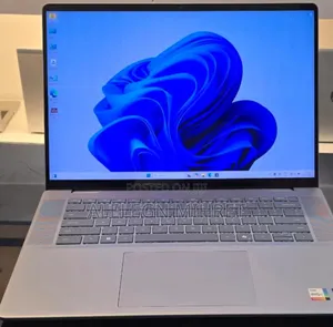 New Laptop Dell Inspiron 15 16GB Intel Core Ultra 7 SSD 1T