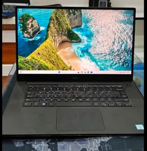 Photo - New Laptop Dell Precision 5540 16GB Intel Core I9 SSD 512GB