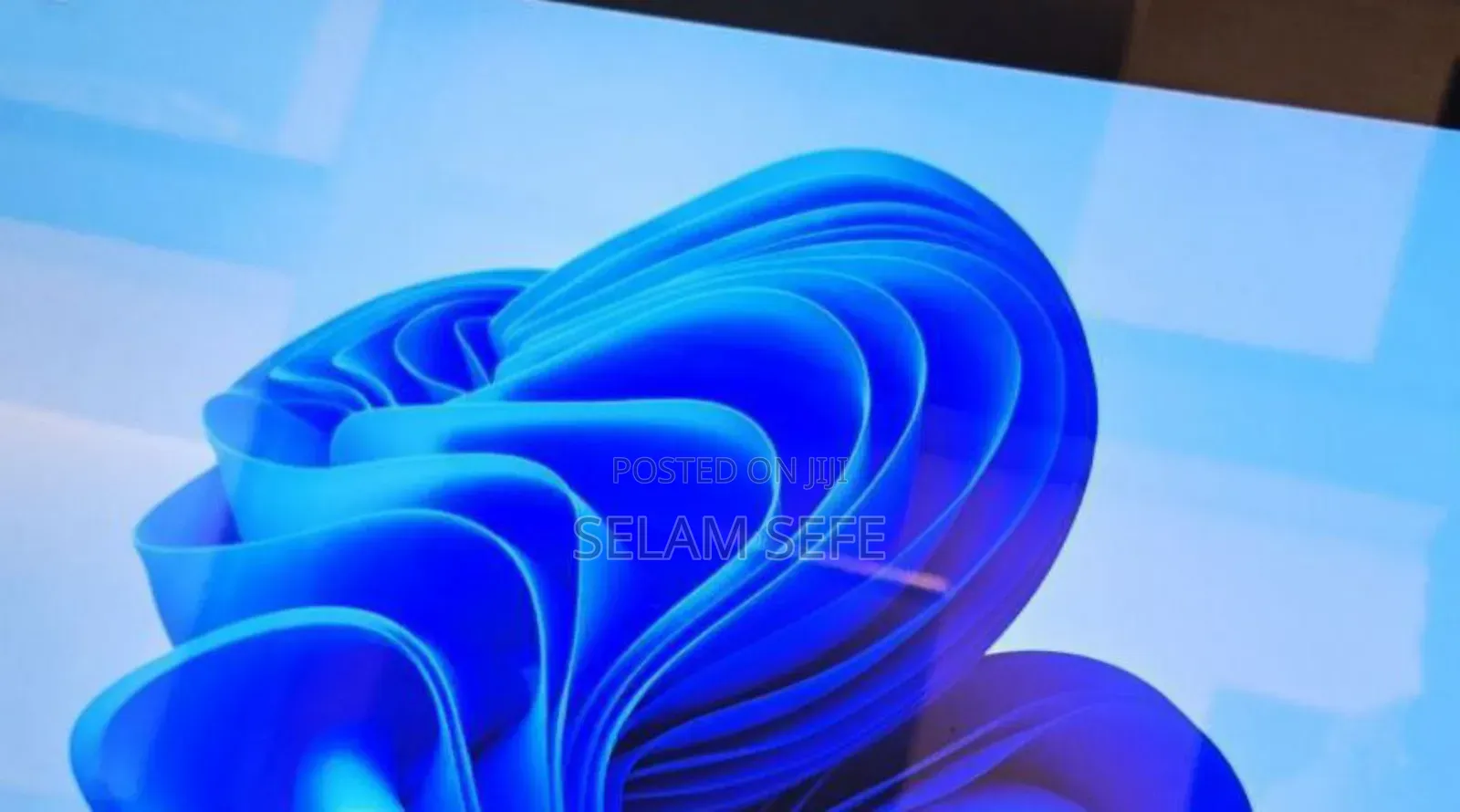 New Laptop HP Spectra 13 16GB Intel Core I7 SSD 512GB