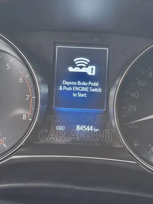 Photo - Toyota C-HR 2017 Gray