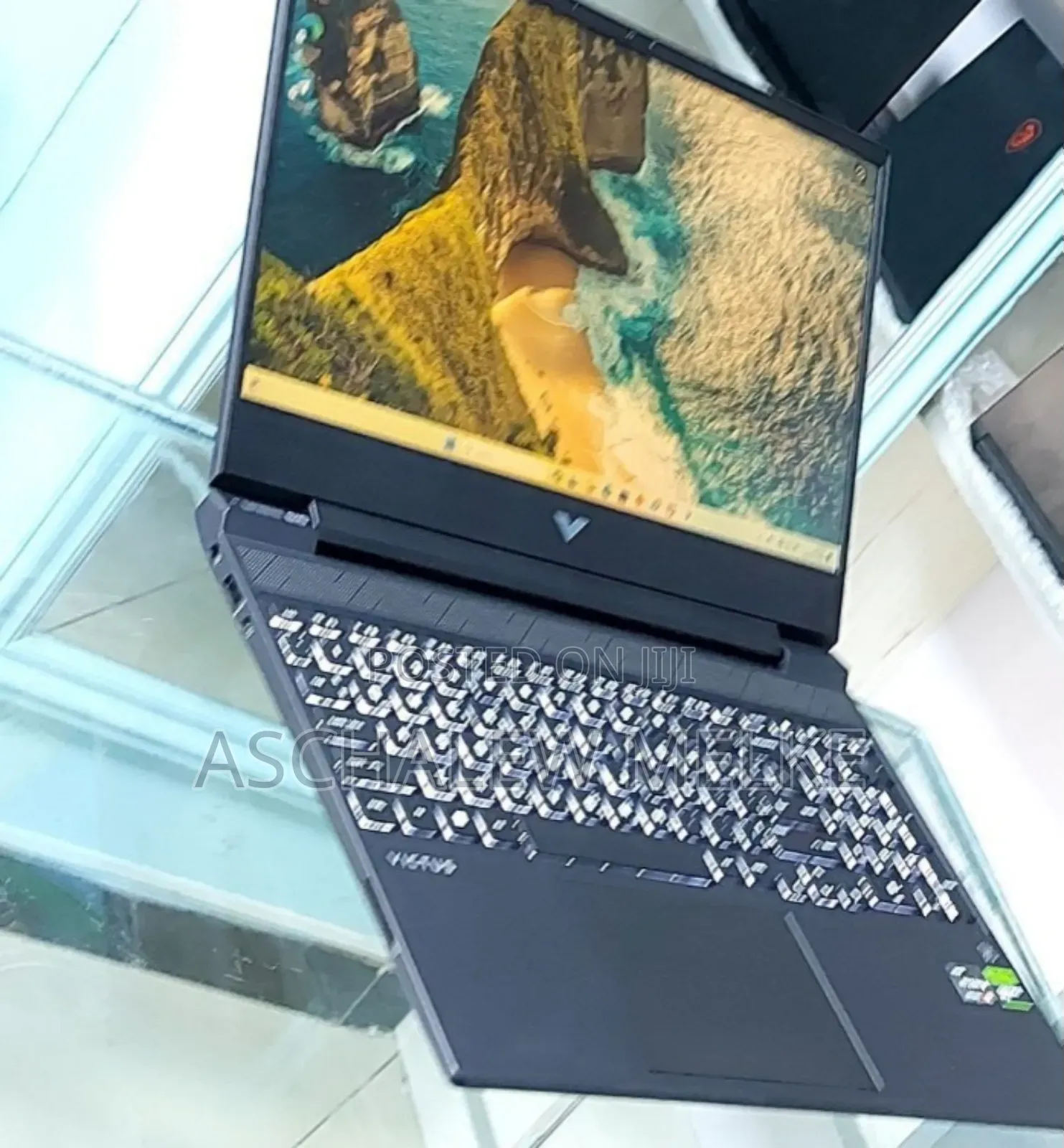 New Laptop HP Victus 15 8GB AMD Ryzen 5 SSD 512GB