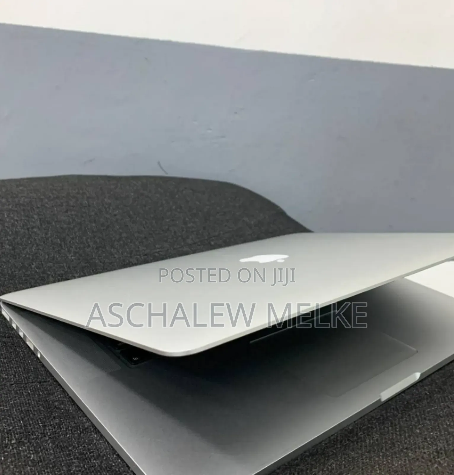 New Laptop Apple MacBook Pro 2013 8GB Intel Core I7 SSD 256GB