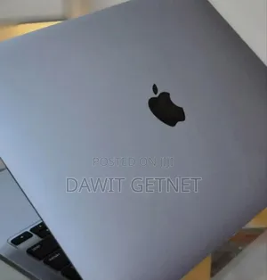New Laptop Apple MacBook 8GB Intel Core I5 SSD 256GB