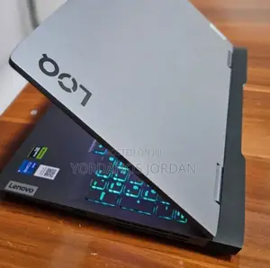 New Laptop Lenovo LOQ 15ARP9 16GB Intel Core i5 SSD 512GB