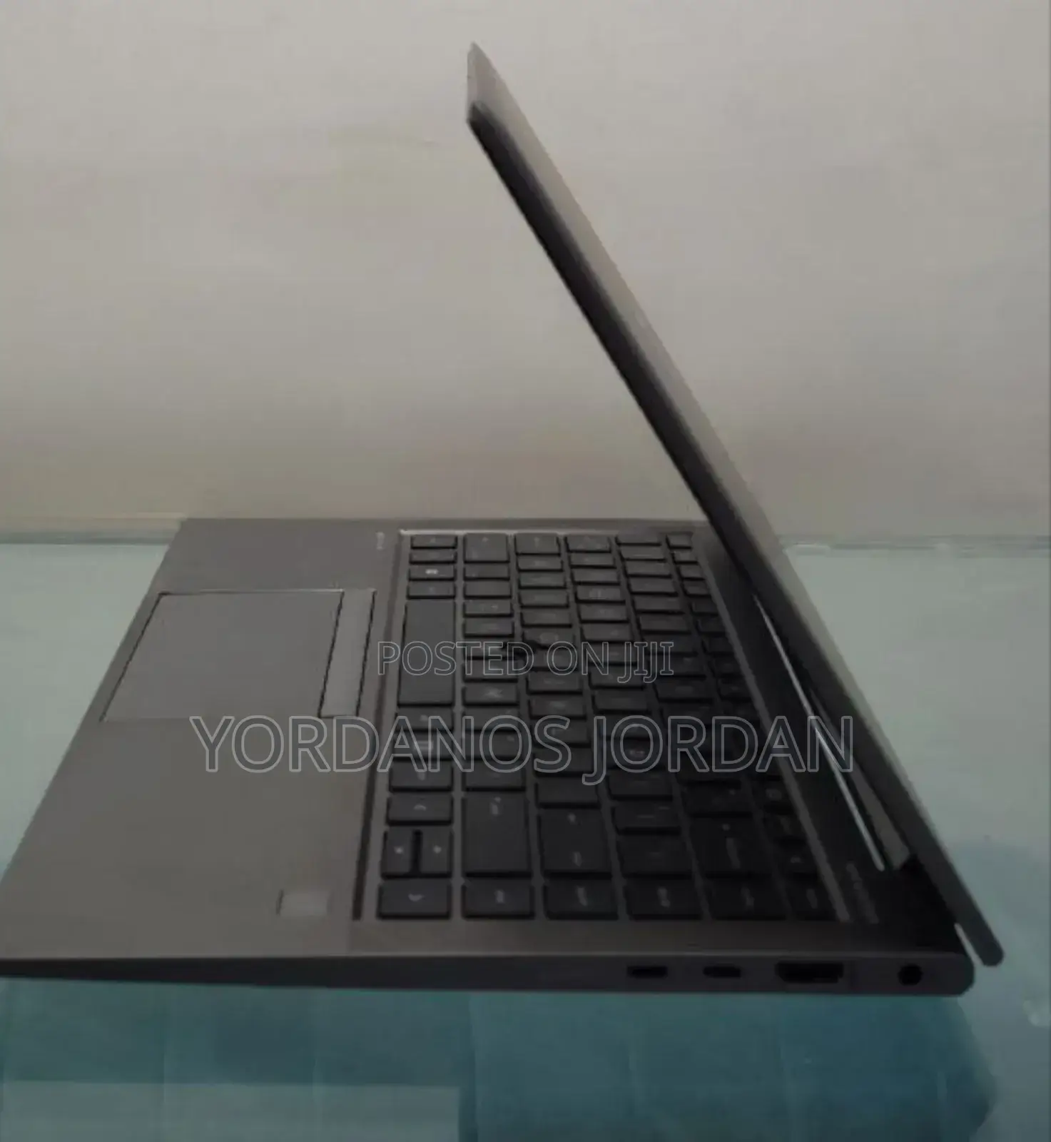 New Laptop HP ZBook Firefly 14 G7 16GB Intel Core I7 SSD 512GB