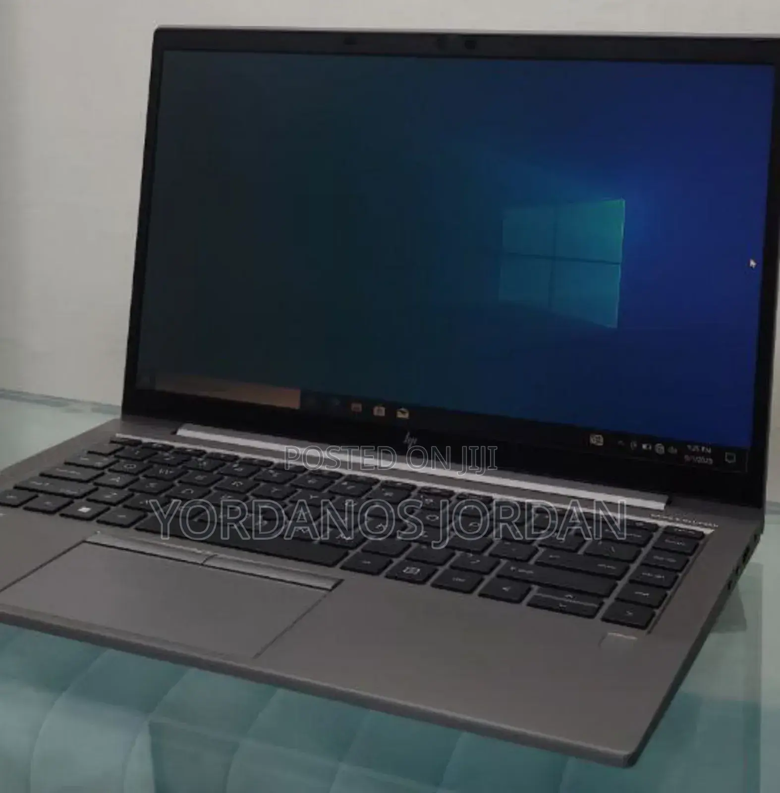 New Laptop HP ZBook Firefly 14 G7 16GB Intel Core I7 SSD 512GB