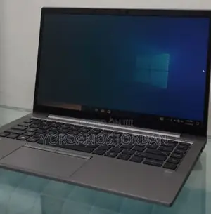 New Laptop HP ZBook Firefly 14 G7 16GB Intel Core I7 SSD 512GB