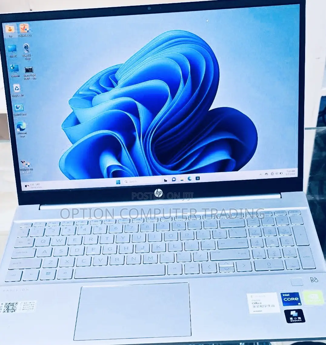 New Laptop HP Pavilion 15 16GB Intel Core I7 SSD 512GB